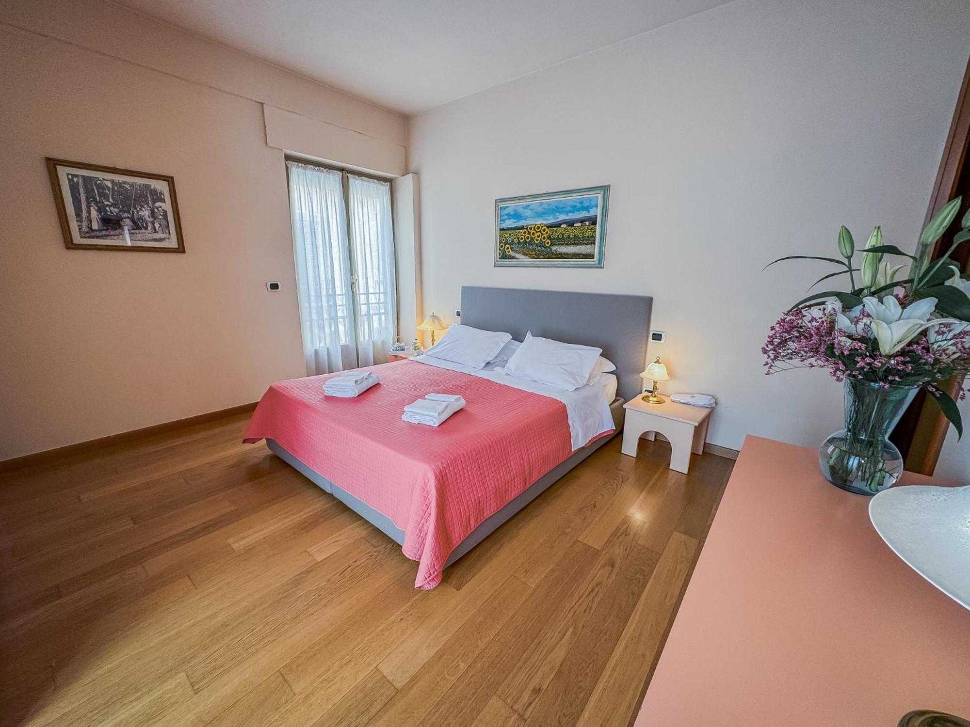 אפרטהוטל לוקה Casa Paolina מראה חיצוני תמונה